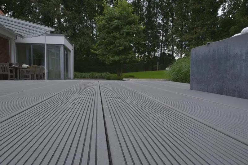 Dbanie o drewniane nawierzchnie